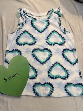GAP - Tie died tank top with heart  design. Size 5